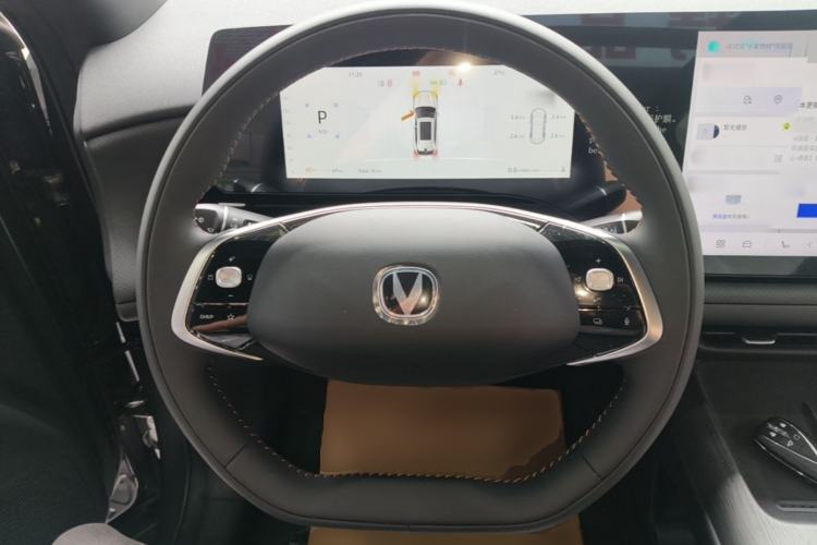 Used CHANGAN CS75 PLUS 2025 4th Generation 1.5T New Blue Whale Smart Luxury Edition Steering Wheel