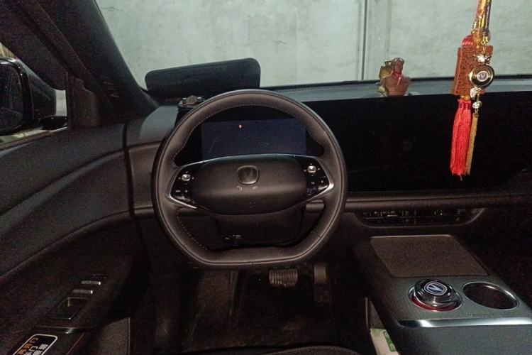 Used CHANGAN CS75 PLUS 2025 4th Generation 1.5T New Blue Whale Smart Luxury Edition Steering Wheel