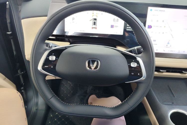 Used CHANGAN CS75 PLUS 2025 4th Generation 1.5T New Blue Whale Smart Luxury Edition Steering Wheel