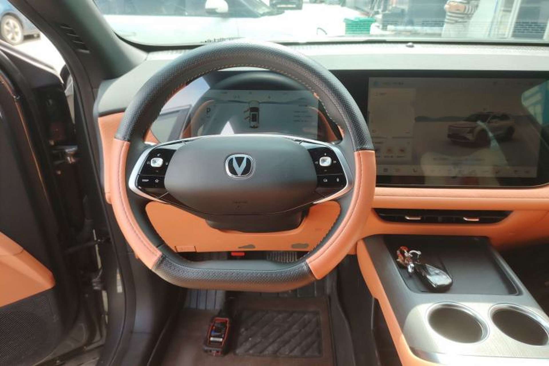 Used CHANGAN CS75 PLUS 2025 4th Generation 1.5T New Blue Whale Smart Luxury Edition Steering Wheel