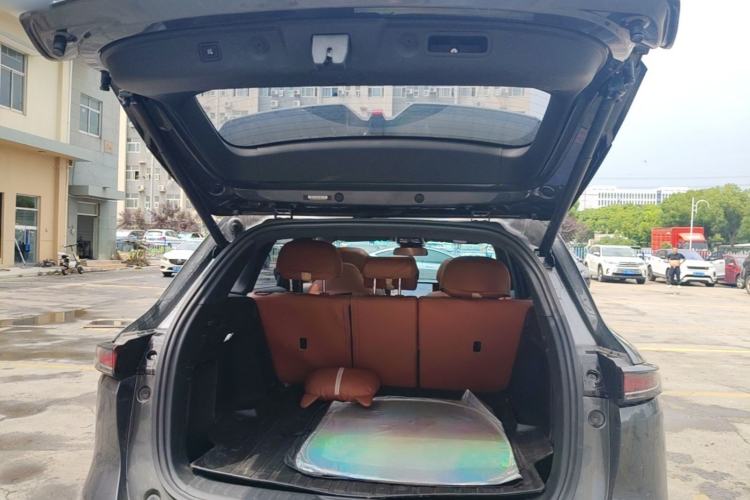 Used CHANGAN CS75 PLUS 2025 4th Generation 1.5T New Blue Whale Smart Luxury Edition Trunk