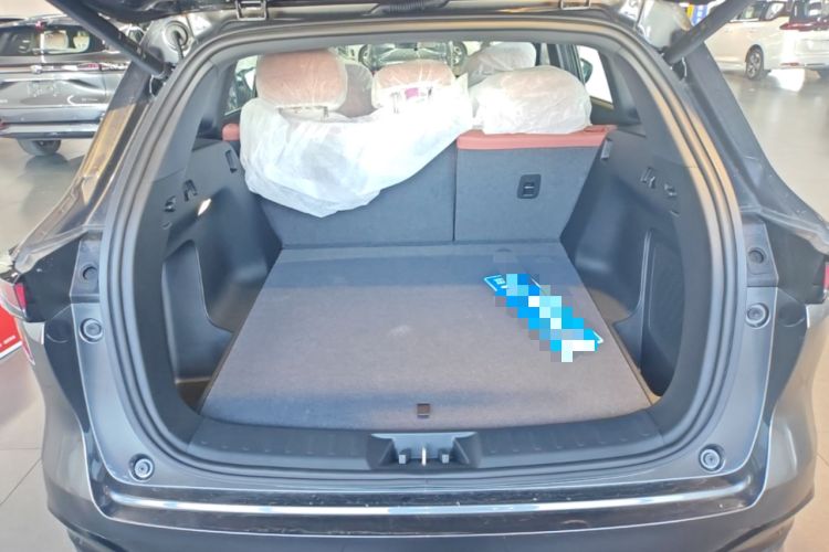 Used CHANGAN CS75 PLUS 2025 4th Generation 1.5T New Blue Whale Smart Flagship Version Trunk
