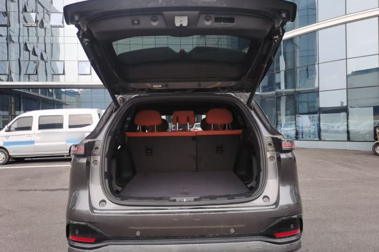 Used CHANGAN CS75 PLUS 2025 4th Generation 1.5T New Blue Whale Smart Luxury Edition Trunk