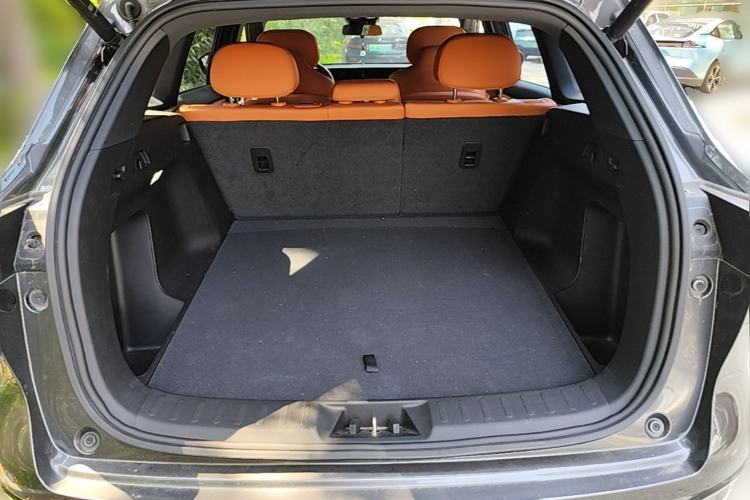 Used CHANGAN CS75 PLUS 2025 4th Generation 1.5T New Blue Whale Smart Luxury Edition Trunk