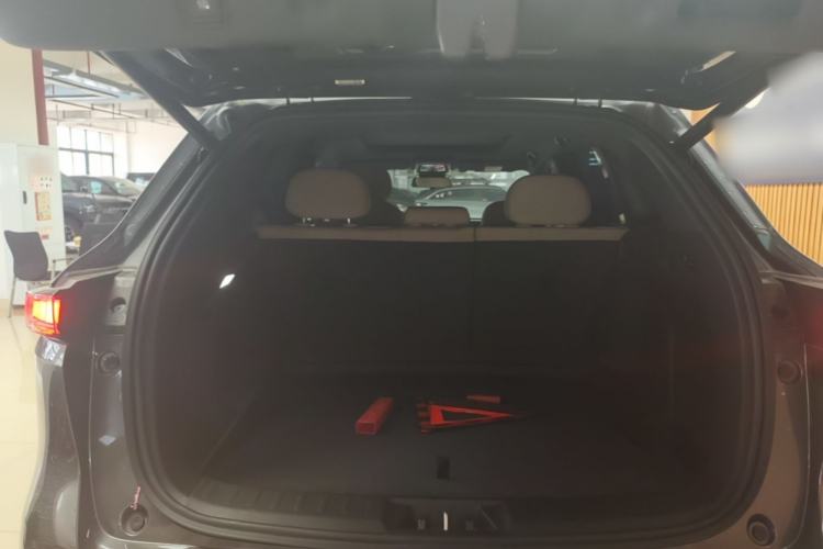 Used CHANGAN CS75 PLUS 2025 4th Generation UItra 2.0T New Blue Whale Smart Intelligent Powertrain Version Trunk