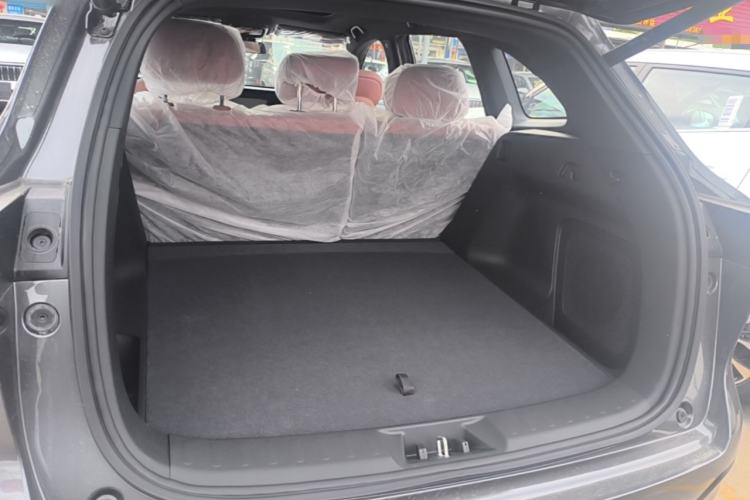 Used CHANGAN CS75 PLUS 2025 4th Generation 1.5T New Blue Whale Smart Flagship Version Trunk