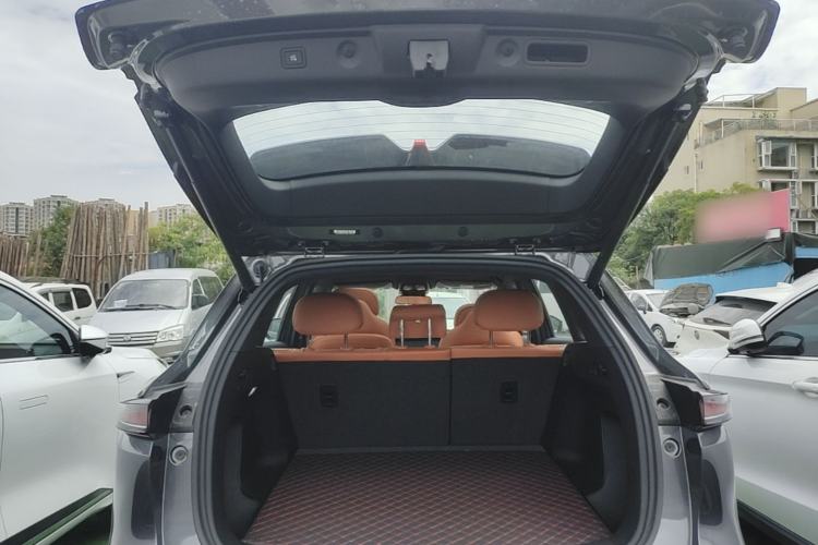 Used CHANGAN CS75 PLUS 2025 Model, 4th Generation 1.5T New Blue Whale Smart Excellence Version Trunk