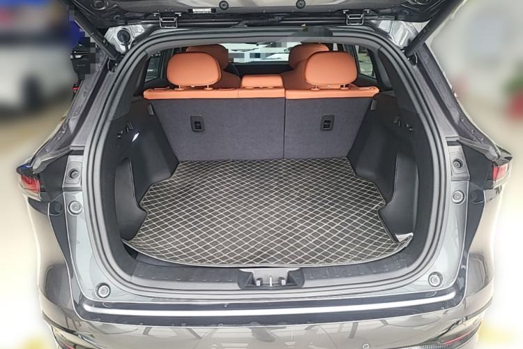 Used CHANGAN CS75 PLUS 2025 4th Generation 1.5T New Blue Whale Smart Luxury Edition Trunk