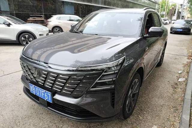 Used CHANGAN CS75 PLUS 2025 4th Generation 1.5T New Blue Whale Smart Luxury Edition