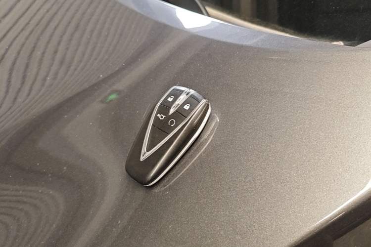 Used CHANGAN CS75 PLUS 2025 4th Generation 1.5T New Blue Whale Smart Luxury Edition Vehicle Key