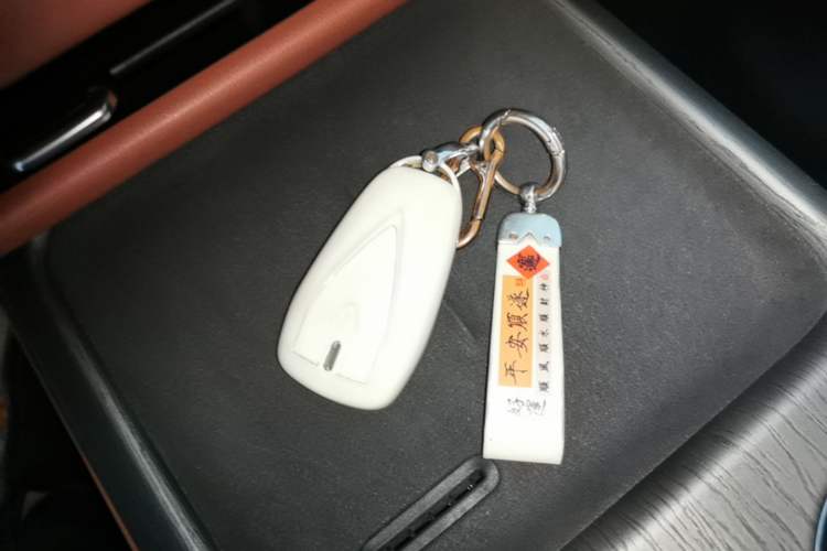 Used CHANGAN CS75 PLUS 2025 4th Generation 1.5T New Blue Whale Smart Flagship Version Vehicle Key