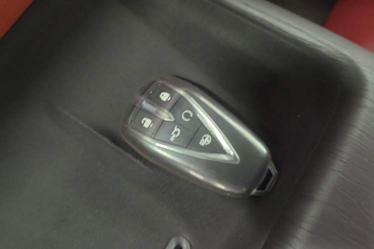 Used CHANGAN CS75 PLUS 2025 4th Generation UItra 2.0T New Blue Whale Smart Intelligent Powertrain Version Vehicle Key