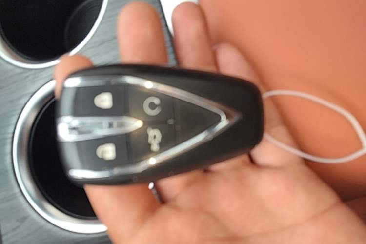 Used CHANGAN CS75 PLUS 2025 4th Generation 1.5T New Blue Whale Smart Luxury Edition Vehicle Key