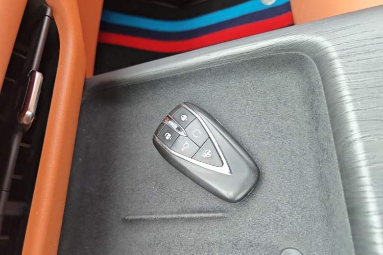 Used CHANGAN CS75 PLUS 2025 4th Generation 1.5T New Blue Whale Smart Flagship Version Vehicle Key