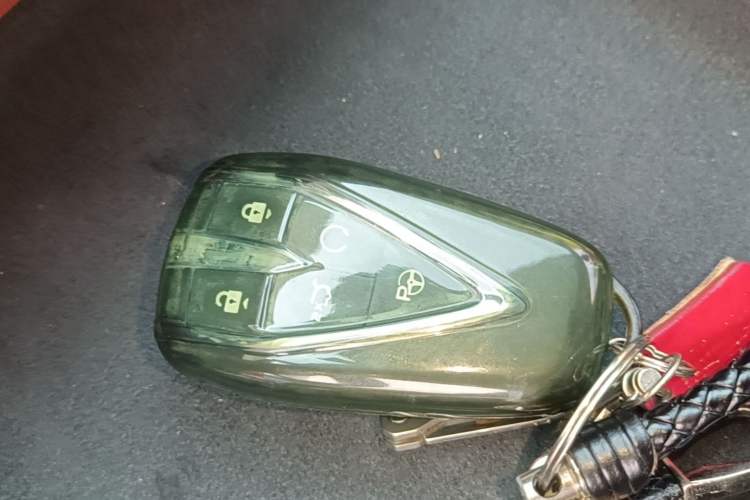 Used CHANGAN CS75 PLUS 2025 4th Generation 1.5T New Blue Whale Smart Flagship Version Vehicle Key