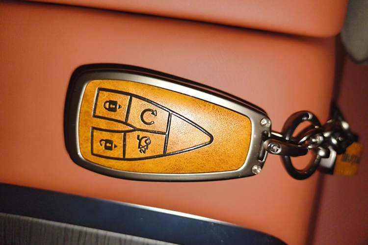 Used CHANGAN CS75 PLUS 2025 Model, 4th Generation 1.5T New Blue Whale Smart Excellence Version Vehicle Key
