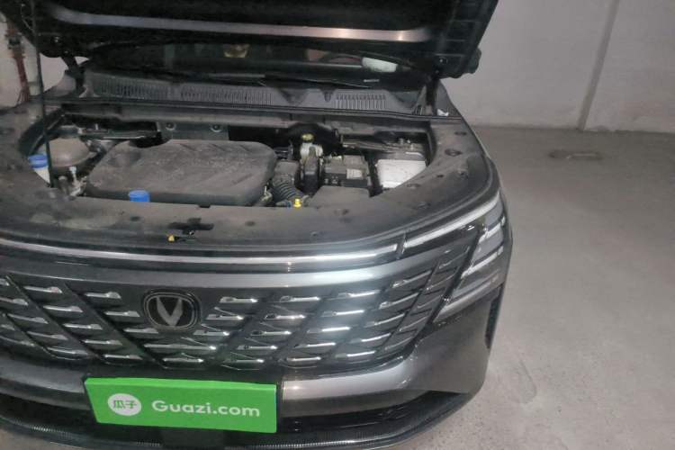 Used CHANGAN CS75 PLUS 2025 4th Generation 1.5T New Blue Whale Smart Luxury Edition Engine Bay Left