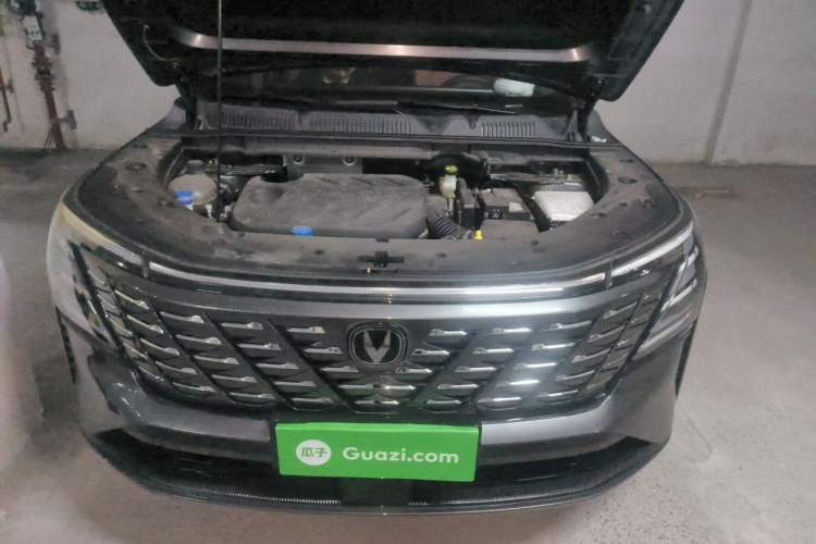 Used CHANGAN CS75 PLUS 2025 4th Generation 1.5T New Blue Whale Smart Luxury Edition Engine Bay