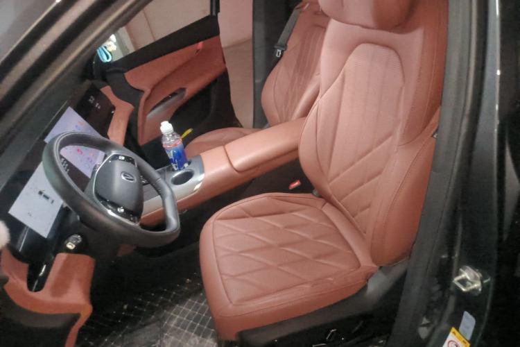 Used CHANGAN CS75 PLUS 2025 4th Generation 1.5T New Blue Whale Smart Luxury Edition Left Front Seat