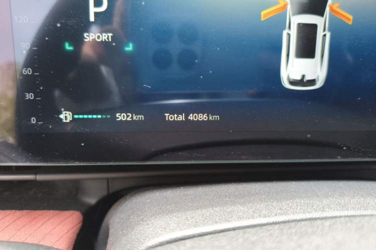 Used CHANGAN CS75 PLUS 2025 4th Generation 1.5T New Blue Whale Smart Luxury Edition Odometer Close Up
