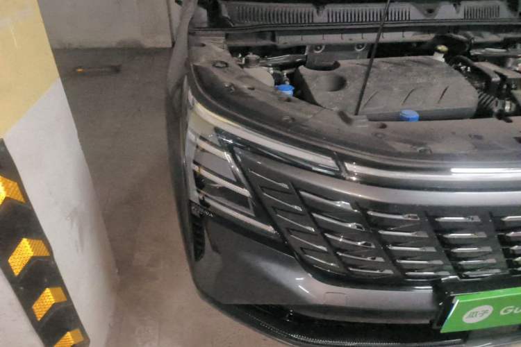 Used CHANGAN CS75 PLUS 2025 4th Generation 1.5T New Blue Whale Smart Luxury Edition Right Front Headlight