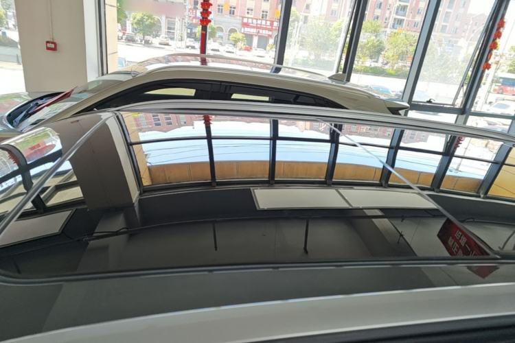 Used CHANGAN CS75 PLUS 2025 4th Generation UItra 2.0T New Blue Whale – Smart & Powerful Version Roof
