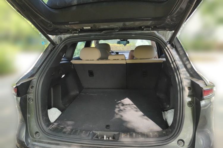 Used CHANGAN CS75 PLUS 2025 4th Generation 1.5T New Blue Whale Smart Luxury Edition Trunk