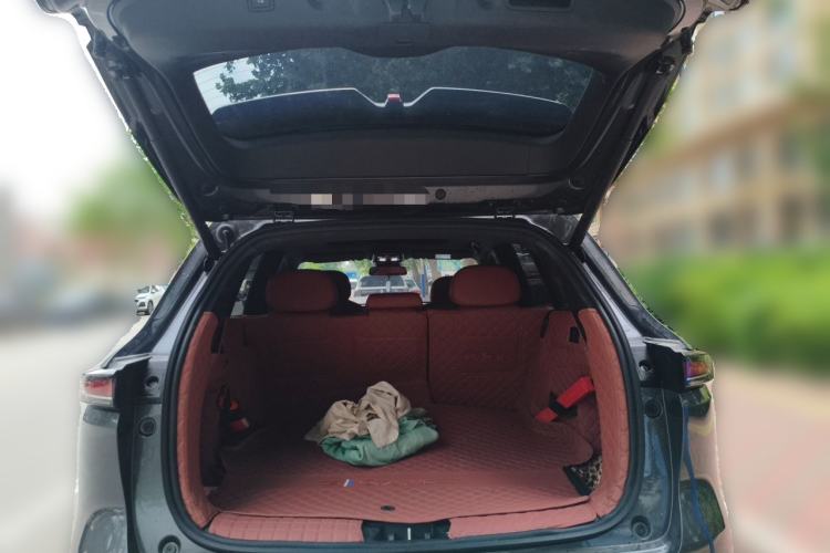 Used CHANGAN CS75 PLUS 2025 4th Generation 1.5T New Blue Whale Smart Luxury Edition Trunk
