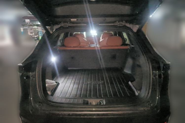 Used CHANGAN CS75 PLUS 2025 4th Generation 1.5T New Blue Whale Smart Luxury Edition Trunk