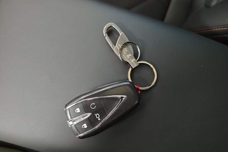 Used CHANGAN CS75 PLUS 2025 4th Generation UItra 2.0T New Blue Whale – Smart & Powerful Version Vehicle Key