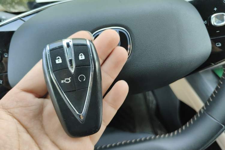 Used CHANGAN CS75 PLUS 2025 4th Generation 1.5T New Blue Whale Smart Luxury Edition Vehicle Key