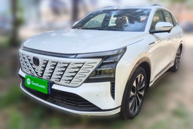 Used CHANGAN CS75 PLUS 2025 4th Generation UItra 2.0T New Blue Whale Smart Intelligent Powertrain Version