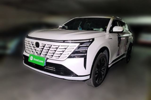 Used CHANGAN CS75 PLUS 2025 4th Generation UItra 2.0T New Blue Whale Engine – Wind Style