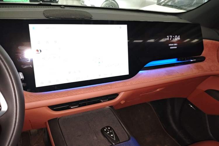 Used CHANGAN CS75 PLUS 2025 4th Generation UItra 2.0T New Blue Whale Smart Intelligent Powertrain Version Audio And AC Panel