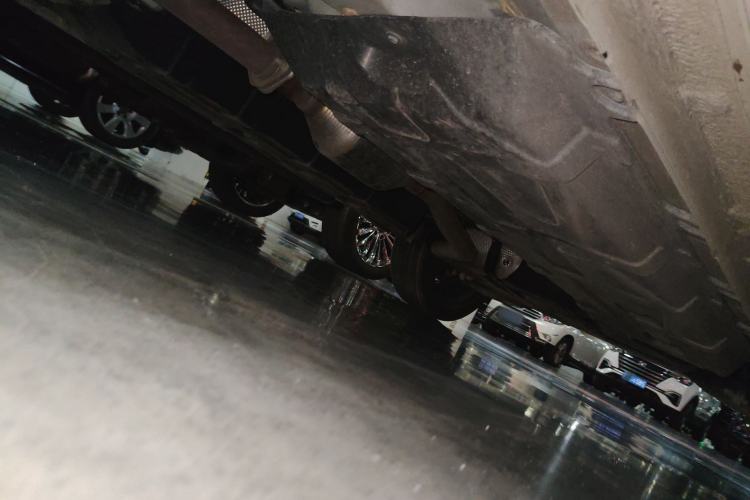 Used CHANGAN CS75 PLUS 2025 4th Generation 1.5T New Blue Whale Smart Flagship Version Chassis Front Left