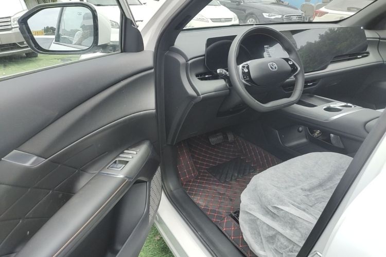 Used CHANGAN CS75 PLUS 2025 4th Generation 1.5T New Blue Whale Smart Luxury Edition Driver Seat