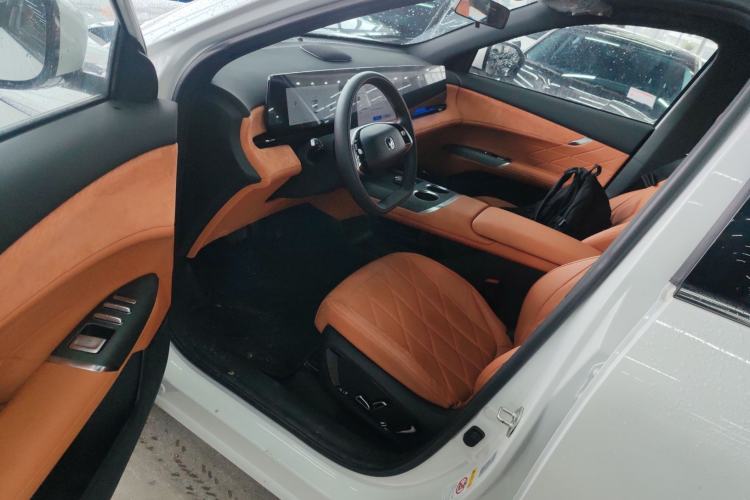 Used CHANGAN CS75 PLUS 2025 4th Generation UItra 2.0T New Blue Whale Smart Intelligent Powertrain Version Driver Seat