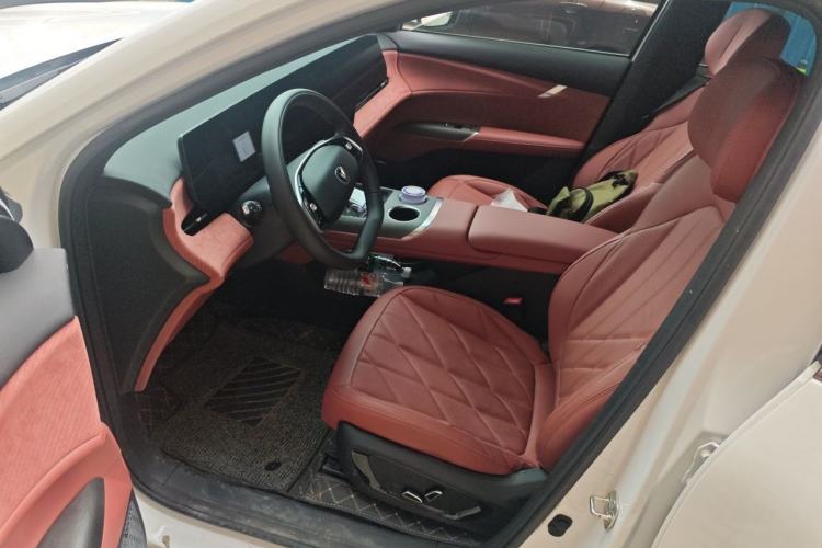 Used CHANGAN CS75 PLUS 2025 4th Generation UItra 2.0T New Blue Whale Smart Intelligent Powertrain Version Driver Seat