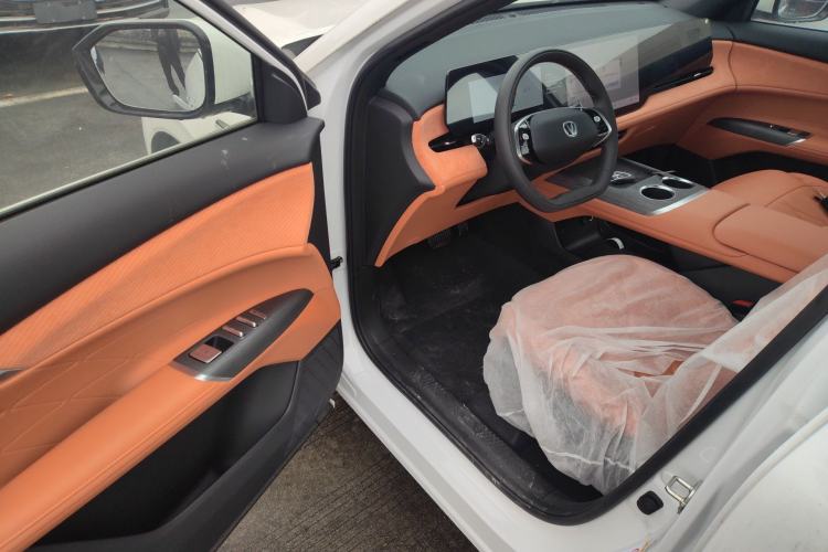 Used CHANGAN CS75 PLUS 2025 4th Generation 1.5T New Blue Whale Smart Luxury Edition Driver Seat