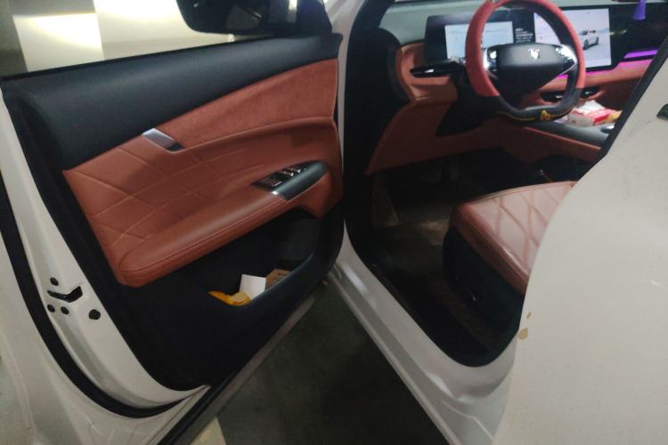 Used CHANGAN CS75 PLUS 2025 4th Generation 1.5T New Blue Whale Smart Flagship Version Driver Seat