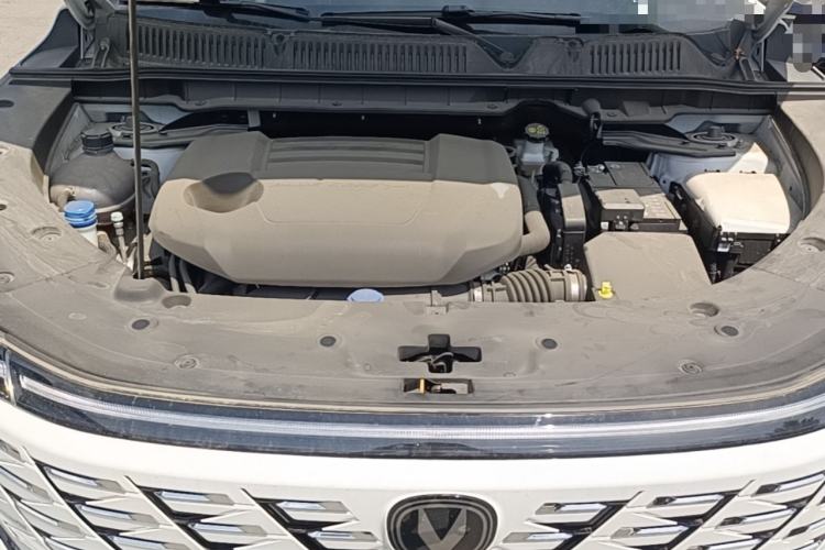 Used CHANGAN CS75 PLUS 2025 4th Generation UItra 2.0T New Blue Whale – Smart & Powerful Version Engine Bay