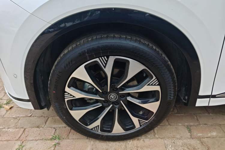 Used CHANGAN CS75 PLUS 2025 4th Generation UItra 2.0T New Blue Whale Smart Intelligent Powertrain Version Exterior 4