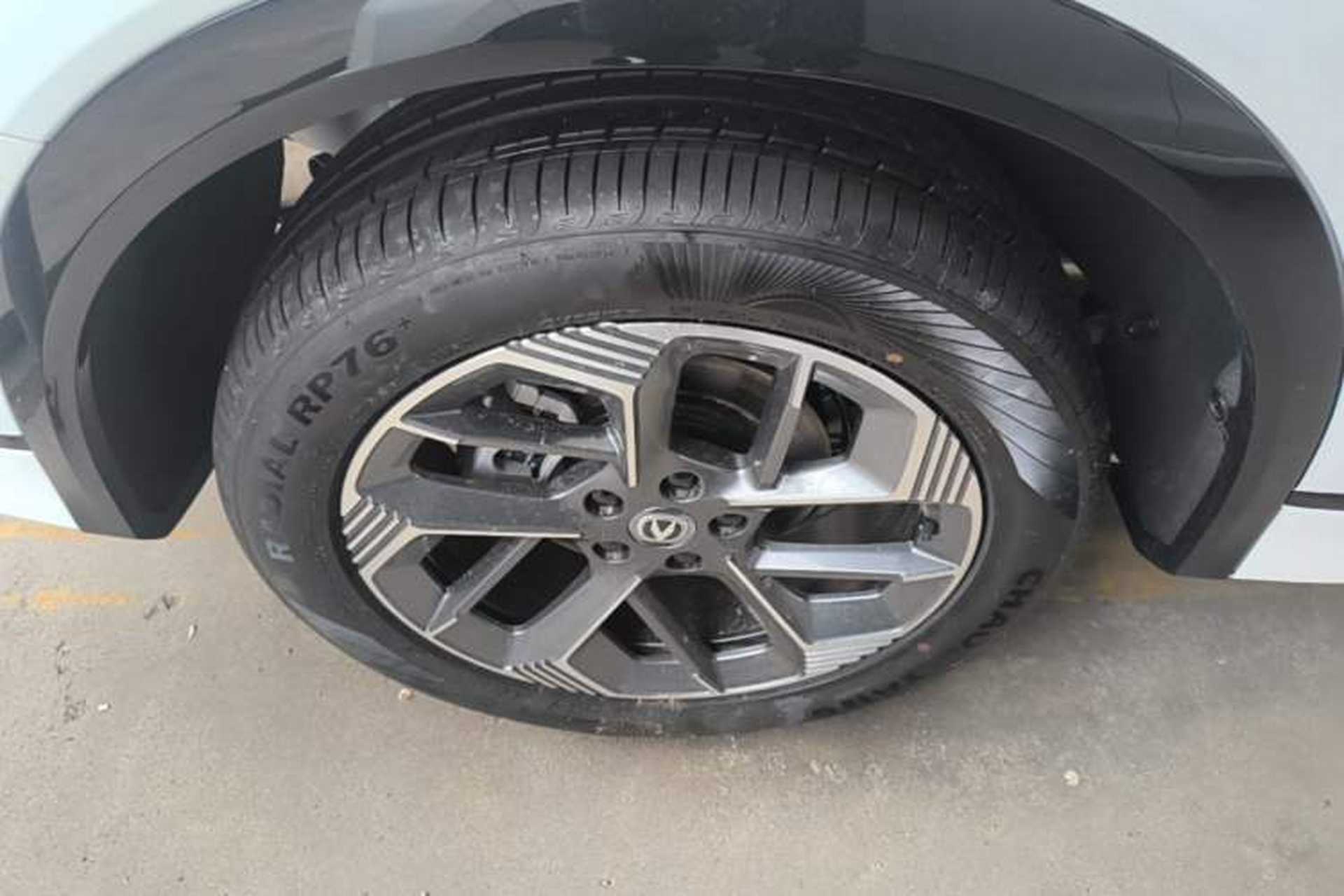 Used CHANGAN CS75 PLUS 2025 4th Generation 1.5T New Blue Whale Smart Flagship Version Exterior 5