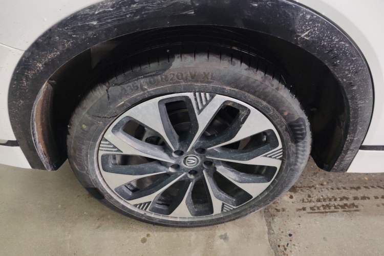 Used CHANGAN CS75 PLUS 2025 4th Generation UItra 2.0T New Blue Whale Smart Intelligent Powertrain Version Exterior 5