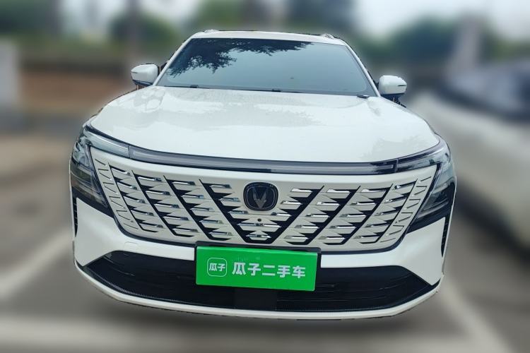 Used CHANGAN CS75 PLUS 2025 4th Generation UItra 2.0T New Blue Whale – Smart & Powerful Version Front