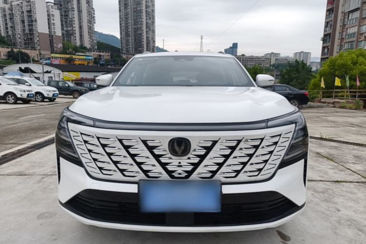 Used CHANGAN CS75 PLUS 2025 4th Generation UItra 2.0T New Blue Whale – Smart & Powerful Version Front
