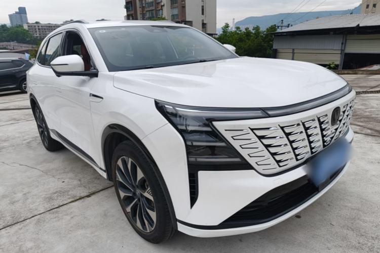 Used CHANGAN CS75 PLUS 2025 4th Generation UItra 2.0T New Blue Whale – Smart & Powerful Version Front Right 45 Deg
