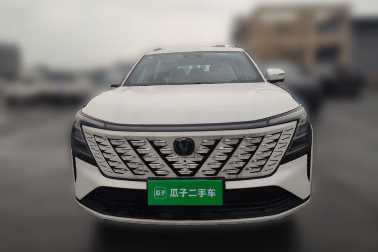 Used CHANGAN CS75 PLUS 2025 4th Generation 1.5T New Blue Whale Smart Luxury Edition Front