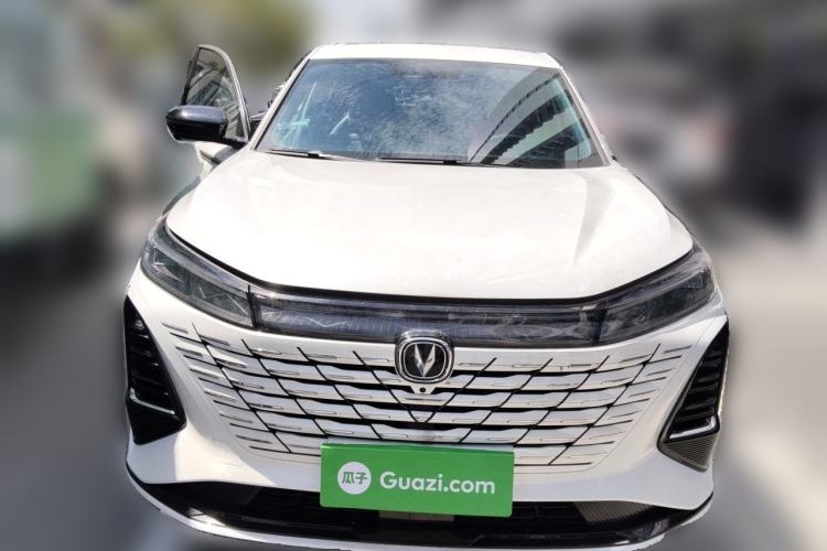 Used CHANGAN CS75 PLUS 2025 Model, 3rd Generation Champion Edition 1.5T Jinghang Version Front