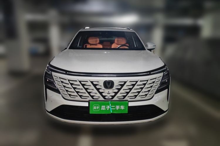 Used CHANGAN CS75 PLUS 2025 4th Generation 1.5T New Blue Whale Smart Flagship Version Front